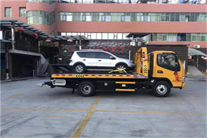 卓资汽车紧急补胎换胎救援